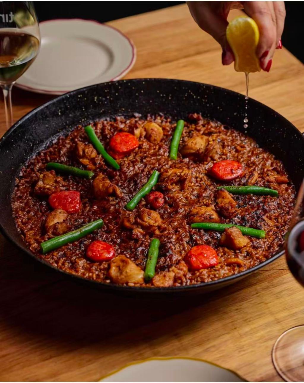 Paella: From Valencia to Melbourne — My Experience at&nbsp;Tinto